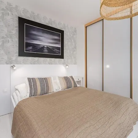 Nadmorskie - Duże Blisko Molo I Plaży Apartament
